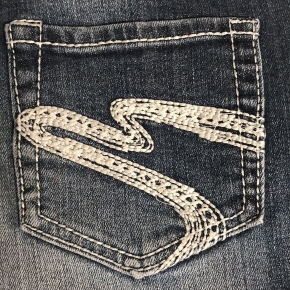 MAURICES Curvy Distressed Flare Jeans Juniors Women's Size 5/6 Wide Leg Denim - Picture 10 of 14